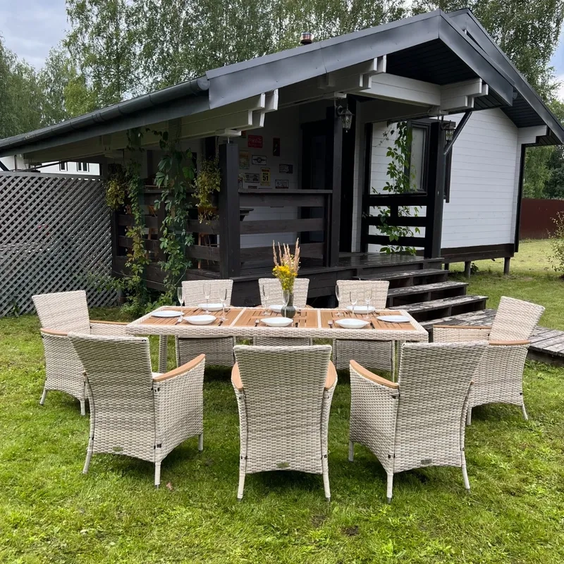 Xem ngay ảnh bàn ăn 8 ghế chất liệu kính hiện đại sang