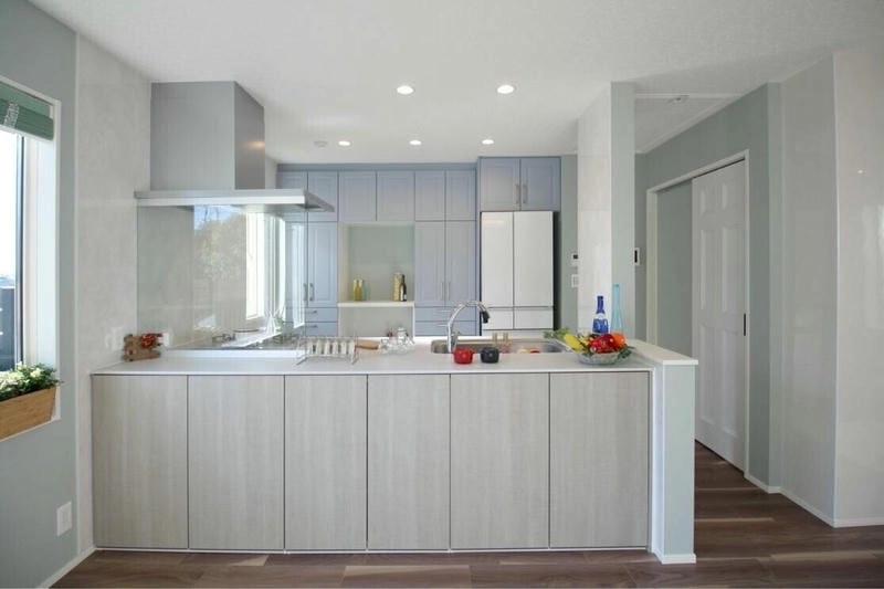 Phòng bếp phong cách Địa Trung Hải đầy nắng gió