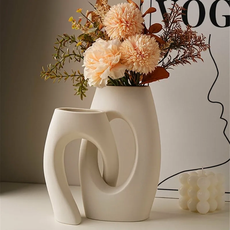 Ảnh bình lọ trang trí bàn ăn nghệ thuật sáng tạo