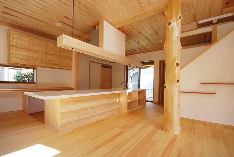 Tạo phối cảnh đẹp mắt nhờ phối cảnh đảo bếp gỗ