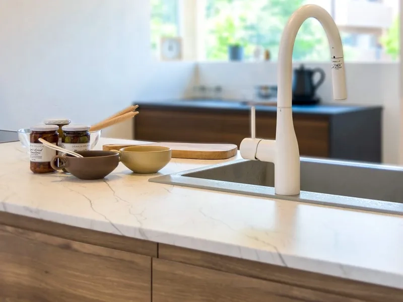 Hình ảnh chân thực của hình ảnh đảo bếp mặt đá