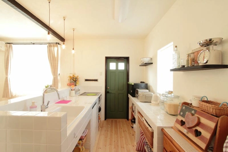 Decor phòng bếp nhỏ ấm cúng và tiện nghi hơn