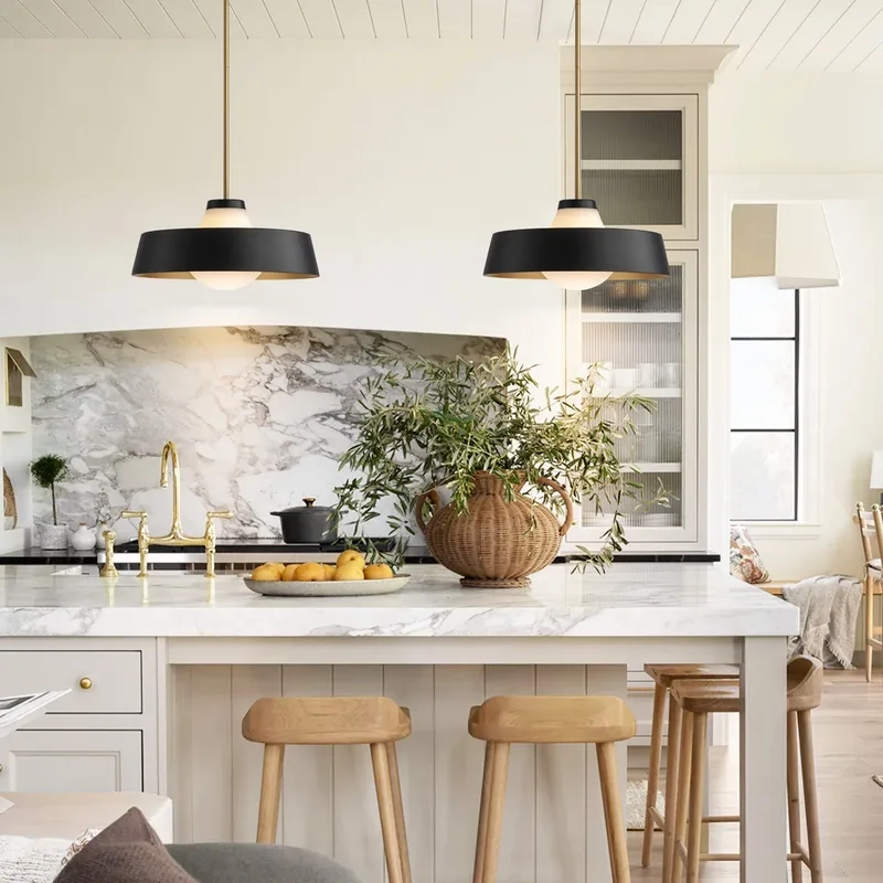 Nhỏ gọn và tinh tế với đèn thả bàn đảo bếp mini đẹp