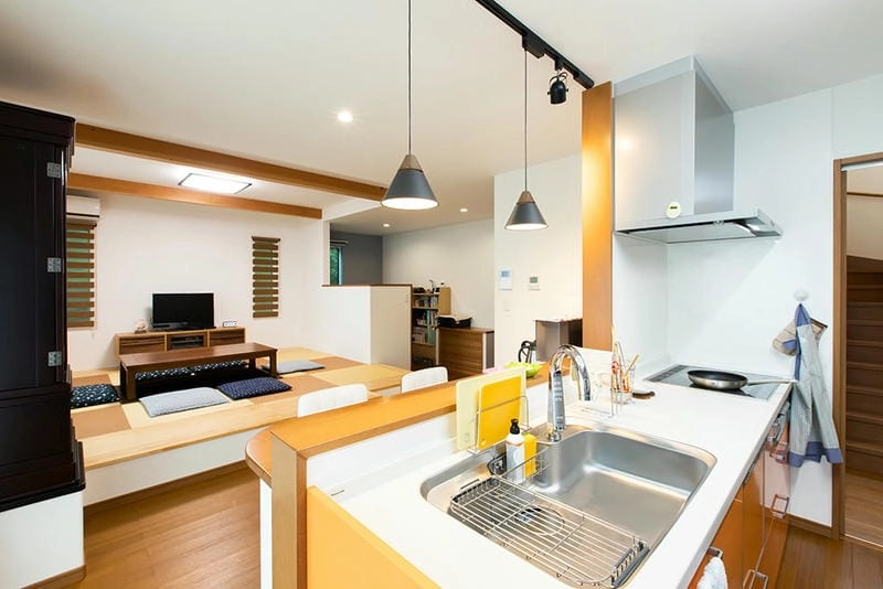 Các mẫu đèn thả giúp bếp thêm phong cách