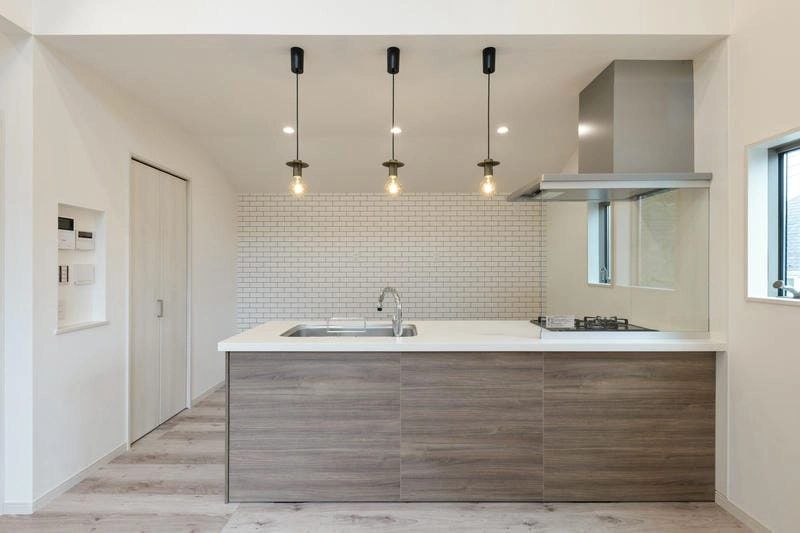 Đèn thả hiện đại phù hợp bếp thời thượng