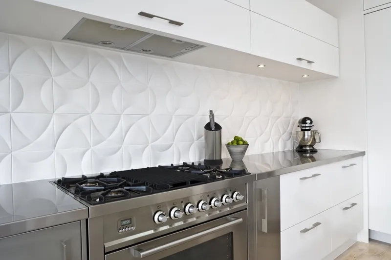 Tư vấn gạch ốp bếp màu trắng nên chọn loại nào