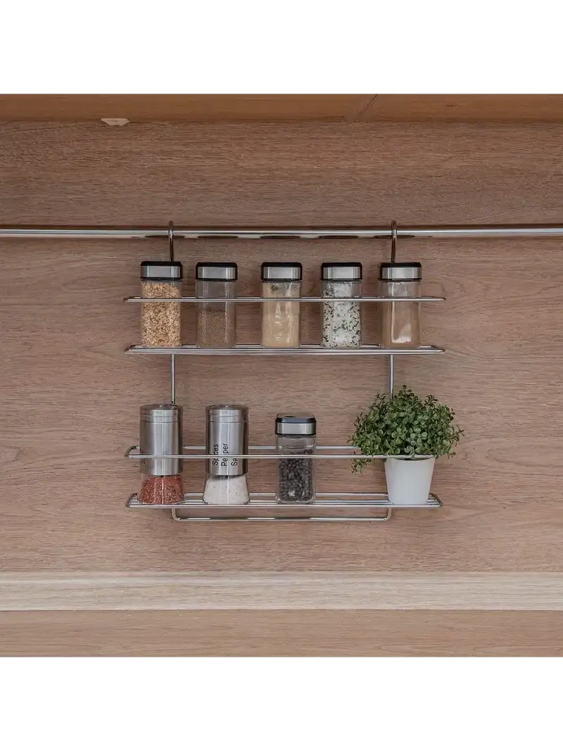 Giá để gia vị treo tường phù hợp bếp hiện đại