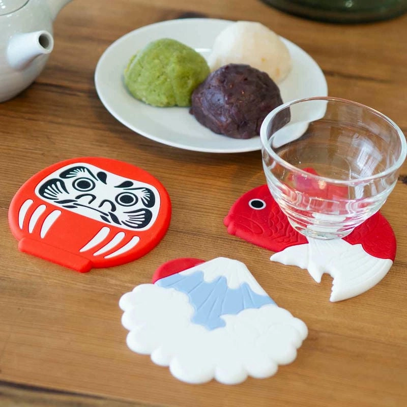 Miếng lót ly thấm nước tiện dụng hằng ngày