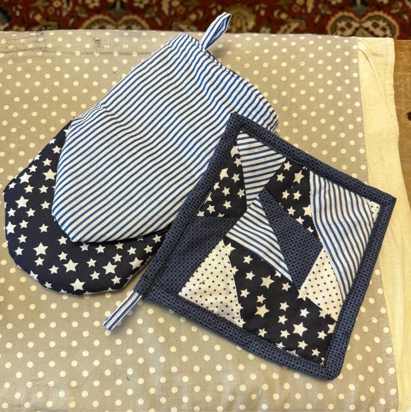 Miếng lót nồi đẹp tạo điểm nhấn cho căn bếp