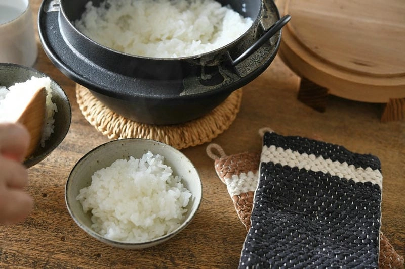 Bộ lót nồi tiện lợi cho nấu nướng hằng ngày