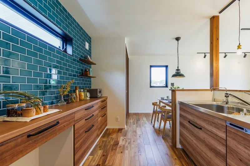 Sắc trắng gạch lát nền bếp màu trắng