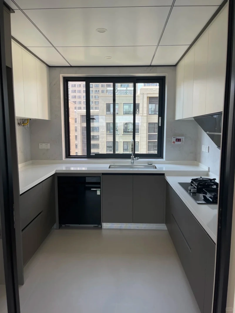 Sắp đặt hợp lý bố trí bếp chữ U khoa học