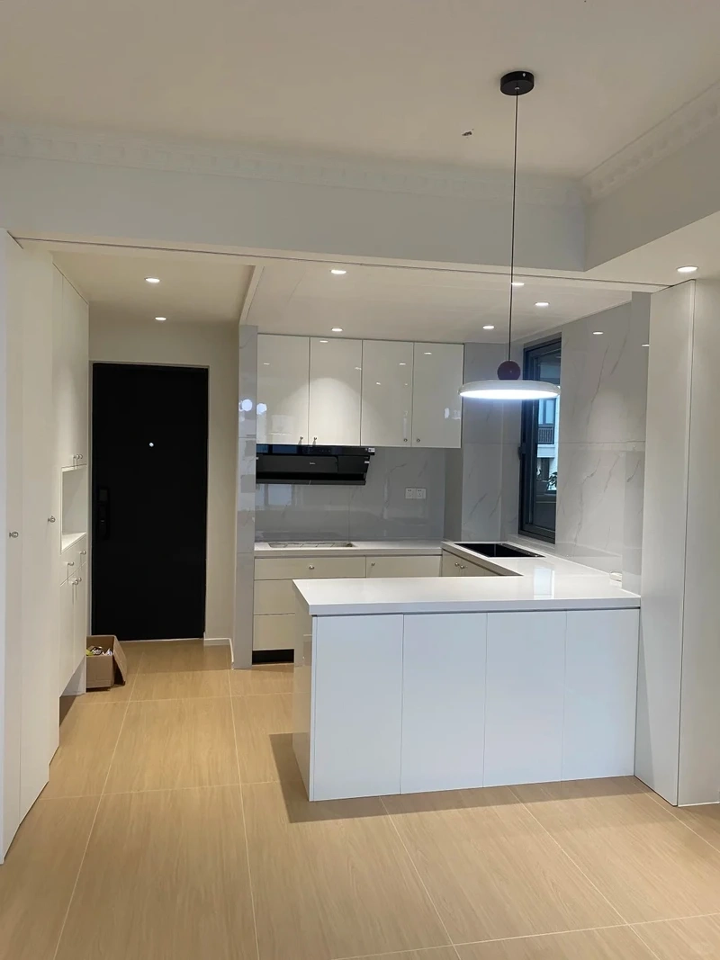 Tiết kiệm chi phí với tủ bếp chung cư giá rẻ