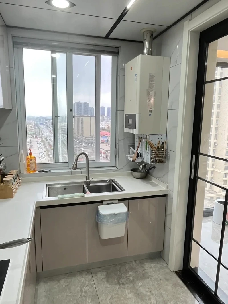 Tối ưu chi phí cùng tủ bếp tân cổ điển gỗ công nghiệp