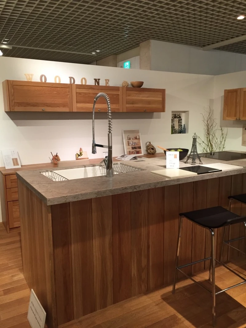 Bố trí linh hoạt nhờ tủ bếp gỗ sồi chữ L