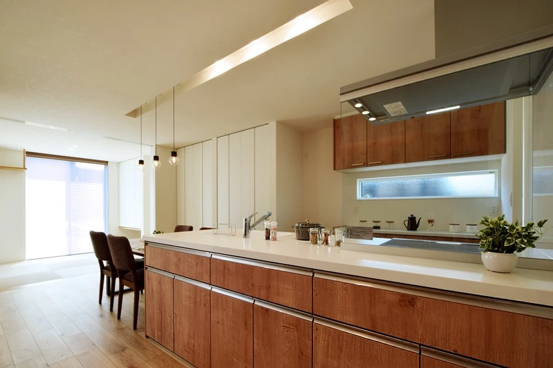 Nhỏ gọn mà đầy đủ với tủ bếp hiện đại nhỏ gọn