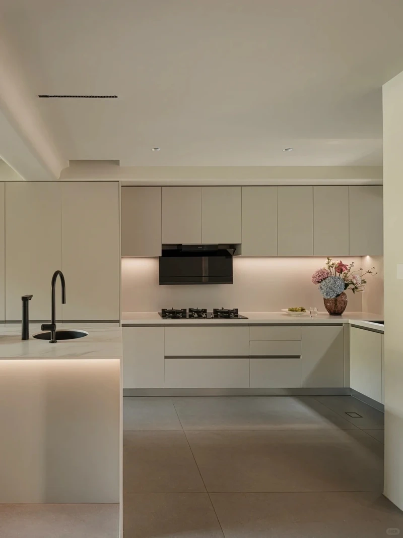 Sắp xếp hợp lý cho không gian bếp nhà phố