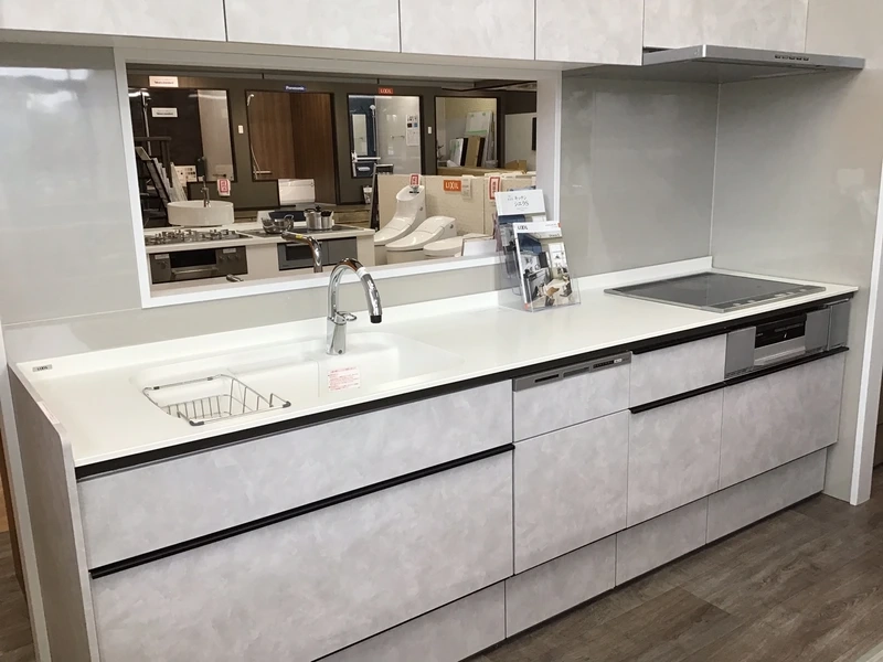 Nâng tầm tiện nghi cùng tủ bếp nhựa cao cấp