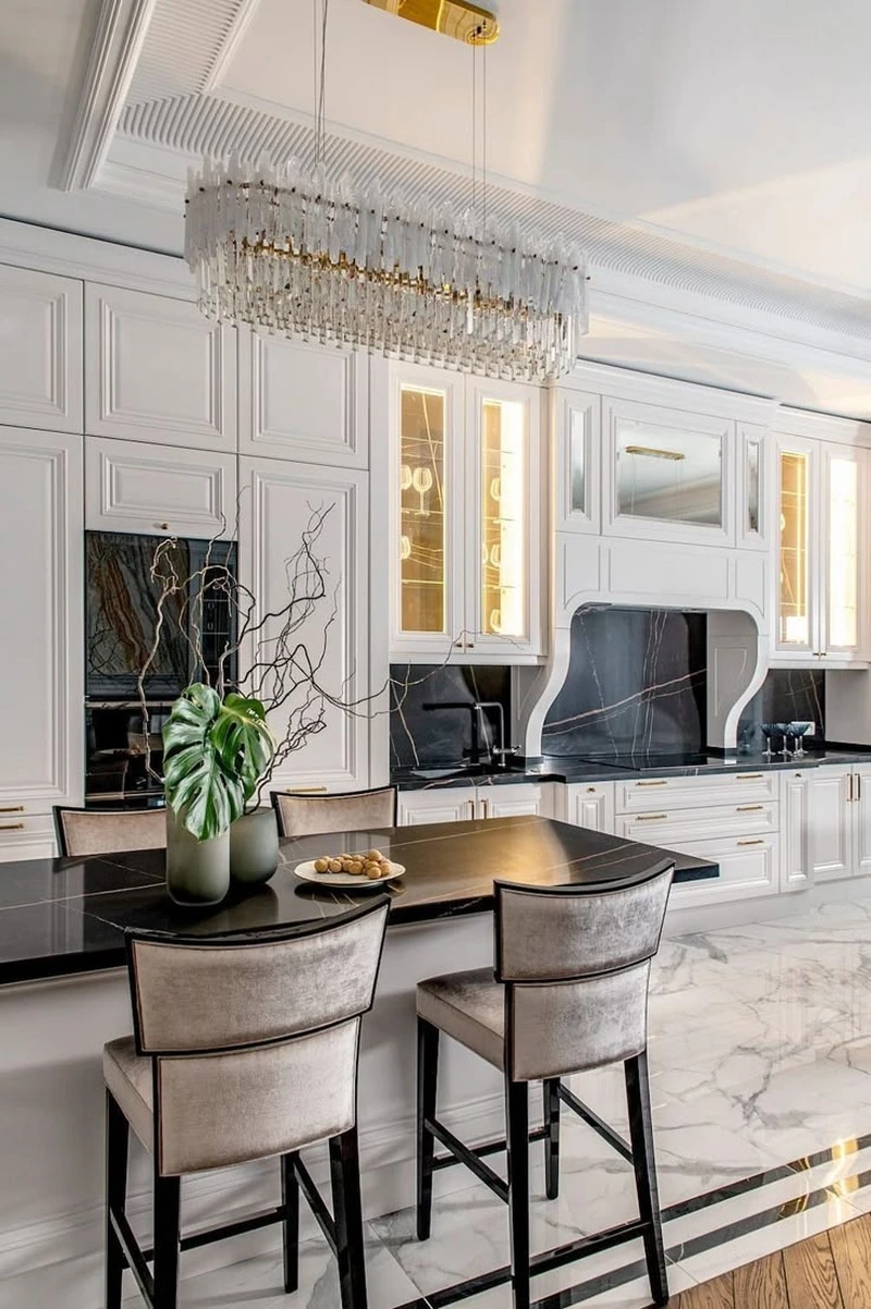 Tối ưu diện tích với tủ bếp tân cổ điển chữ L