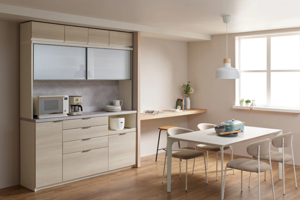Tủ bếp tone be thanh lịch dễ phối nội thất