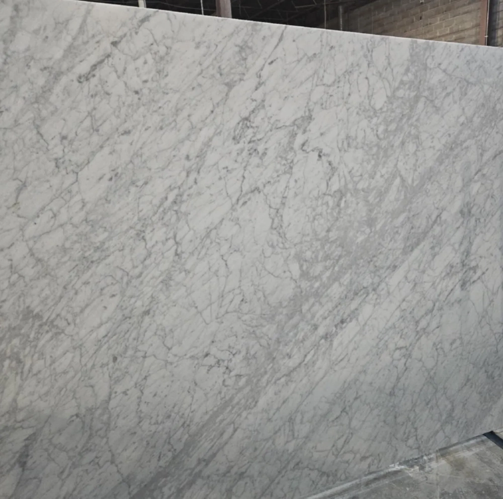 Mẫu đá trắng vân mây chống thấm tuyệt đối cho khu vực bồn rửa