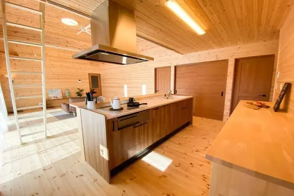 Những mẫu đảo bếp gỗ tiện nghi khiến căn bếp nổi bật