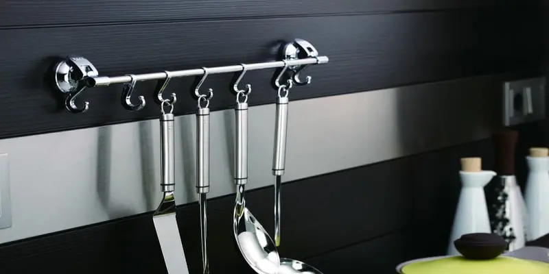 Khám phá móc treo đồ bếp thông minh cho căn bếp hiện đại