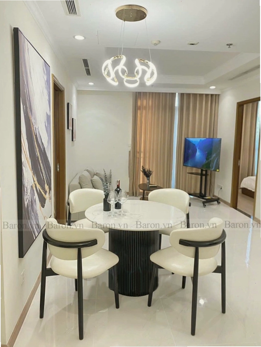 Bàn ăn tròn mặt đá 4 ghế, nhỏ gọn và tinh tế