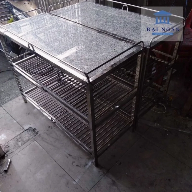Bàn inox mặt đá đa năng cho bếp công nghiệp