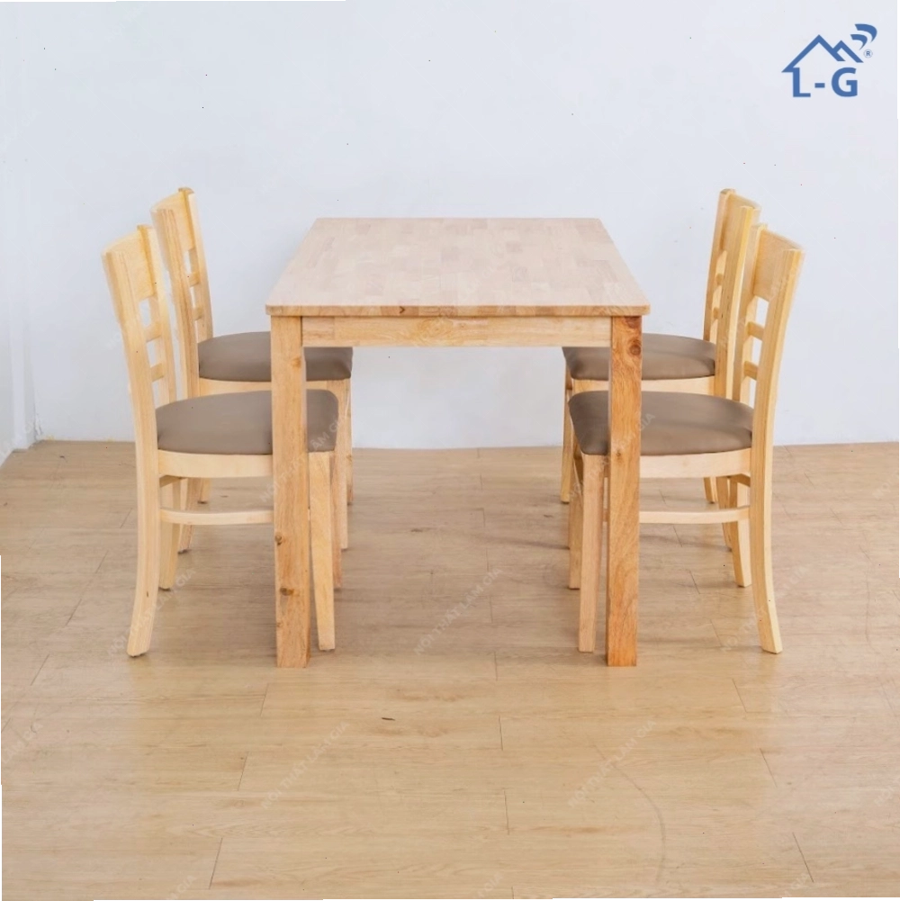 Bộ bàn ăn cabin 4 ghế màu vàng tươi sáng