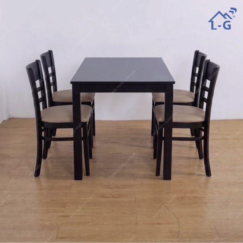 Bộ bàn ăn gỗ cabin 4 ghế màu đen, kích thước 120cm x 80cm x 75cm