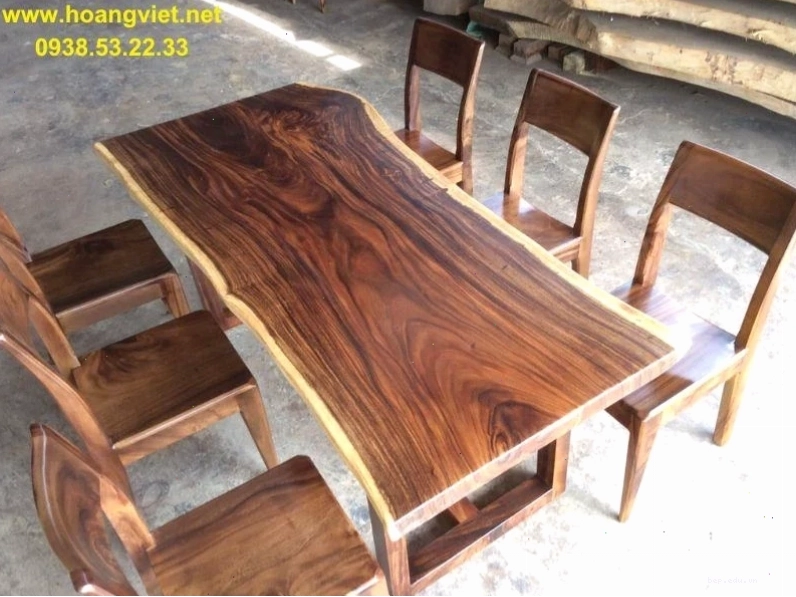 Bộ bàn ăn gỗ óc chó hiện đại và tinh tế