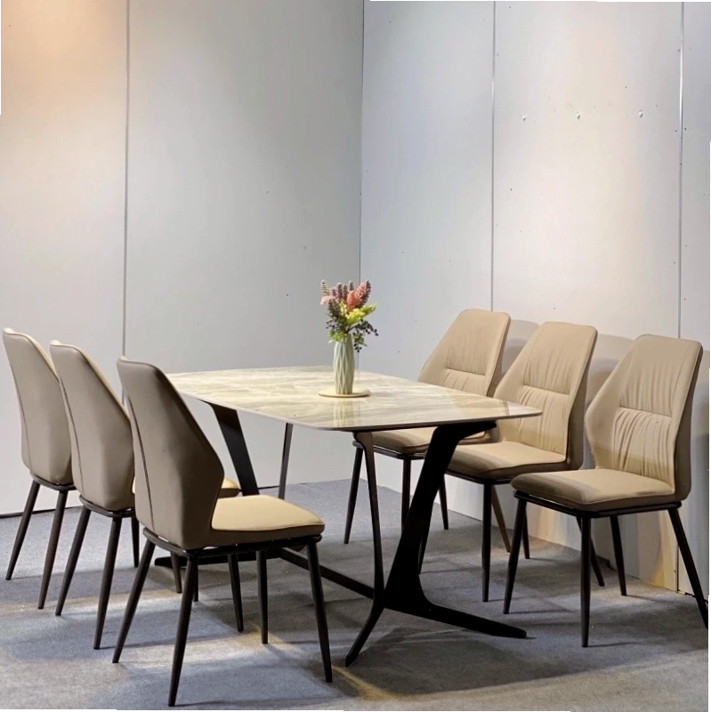 Bộ bàn ghế ăn Pula BGA37 với thiết kế thanh lịch