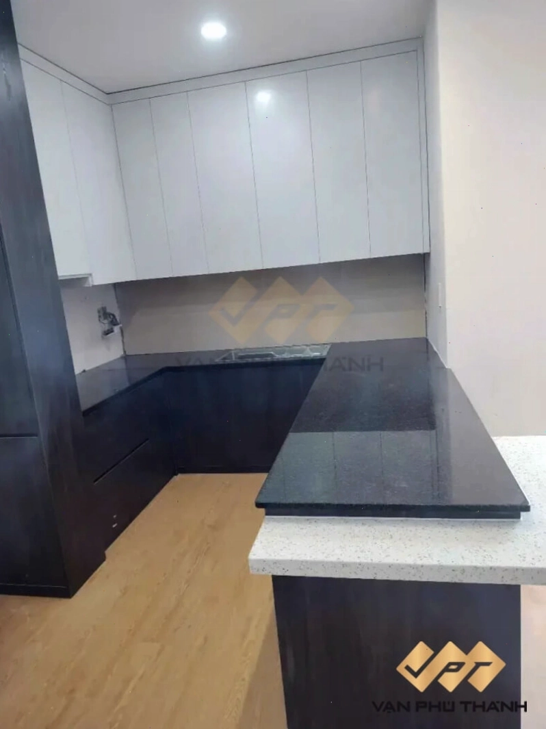 Đá bếp màu đen giá rẻ
