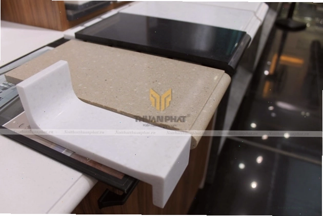 Đá Solid Surface ốp bàn bếp mang lại vẻ đẹp liền mạch