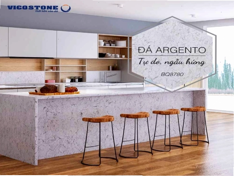 Đảo bếp ốp đá VICOSTONE Argento BQ8780 kết hợp bàn ăn thiết kế dài phù hợp với gia đình nhiều người