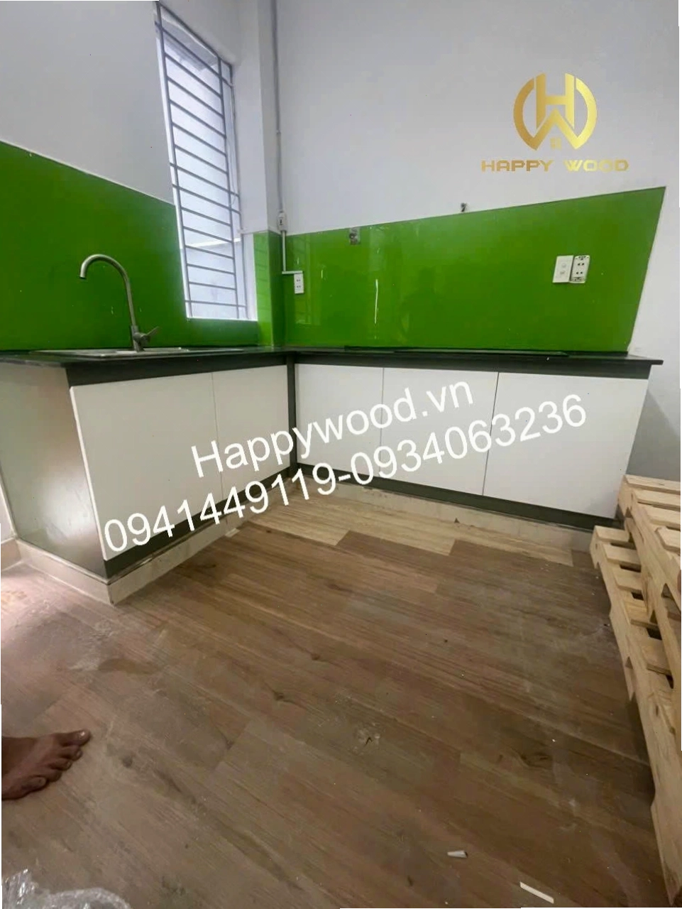 Kệ bếp 5 cánh vác tay thiết kế độc đáo