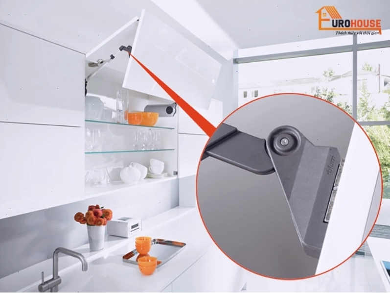 Lắp đặt tay nâng hạ tủ bếp trên cho không gian bếp thêm tiện nghi