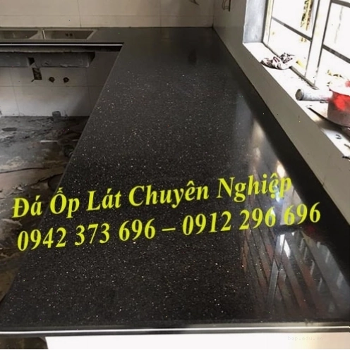 Mẫu đá mặt bàn bếp đẹp với gam màu trung tính