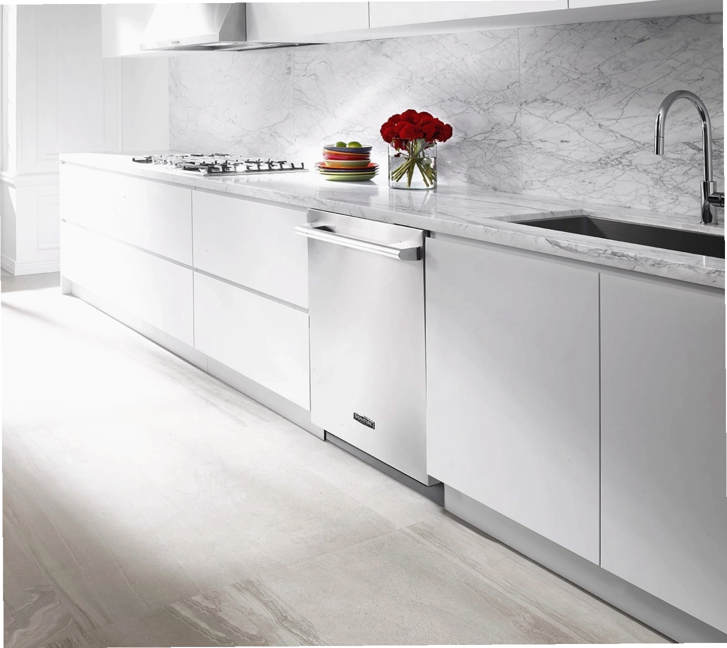 Mẫu tủ bếp có máy rửa bát thiết kế âm tủ hiện đại
