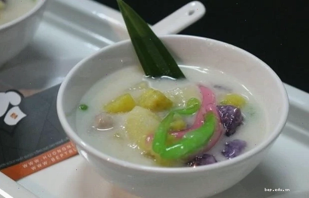 Nồi chè bà ba thơm lừng béo ngậy