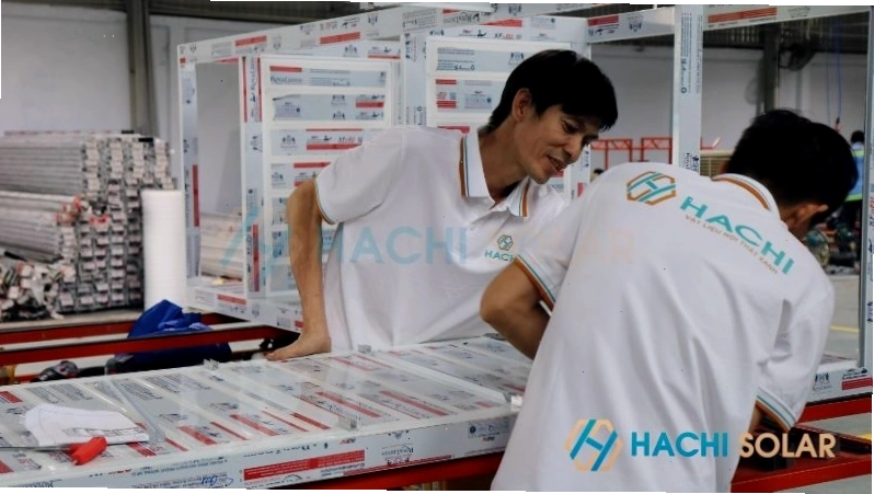 Quy trình gia công và lắp đặt tủ bếp nhựa tại xưởng