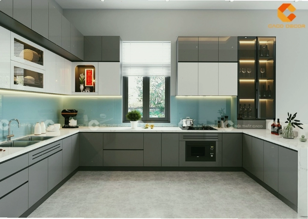 Tủ bếp MDF phủ Acrylic bóng gương tạo hiệu ứng không gian rộng rãi