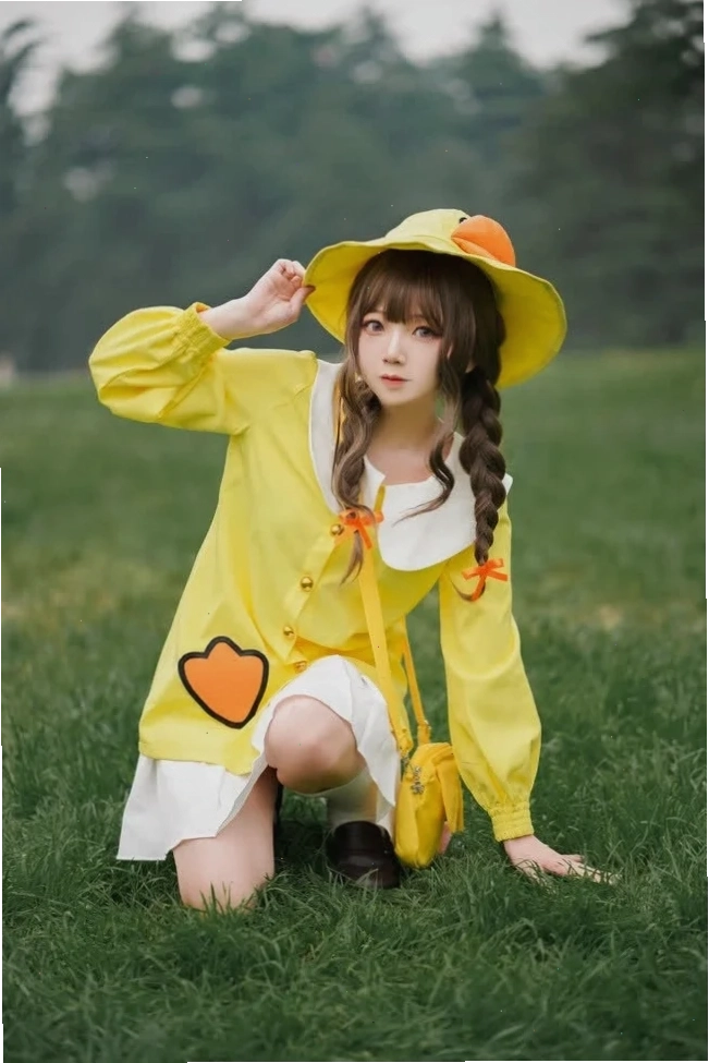 Chàng trai Trung Quốc cosplay thành nữ xinh xắn hút mắt nhìn tựa búp bê