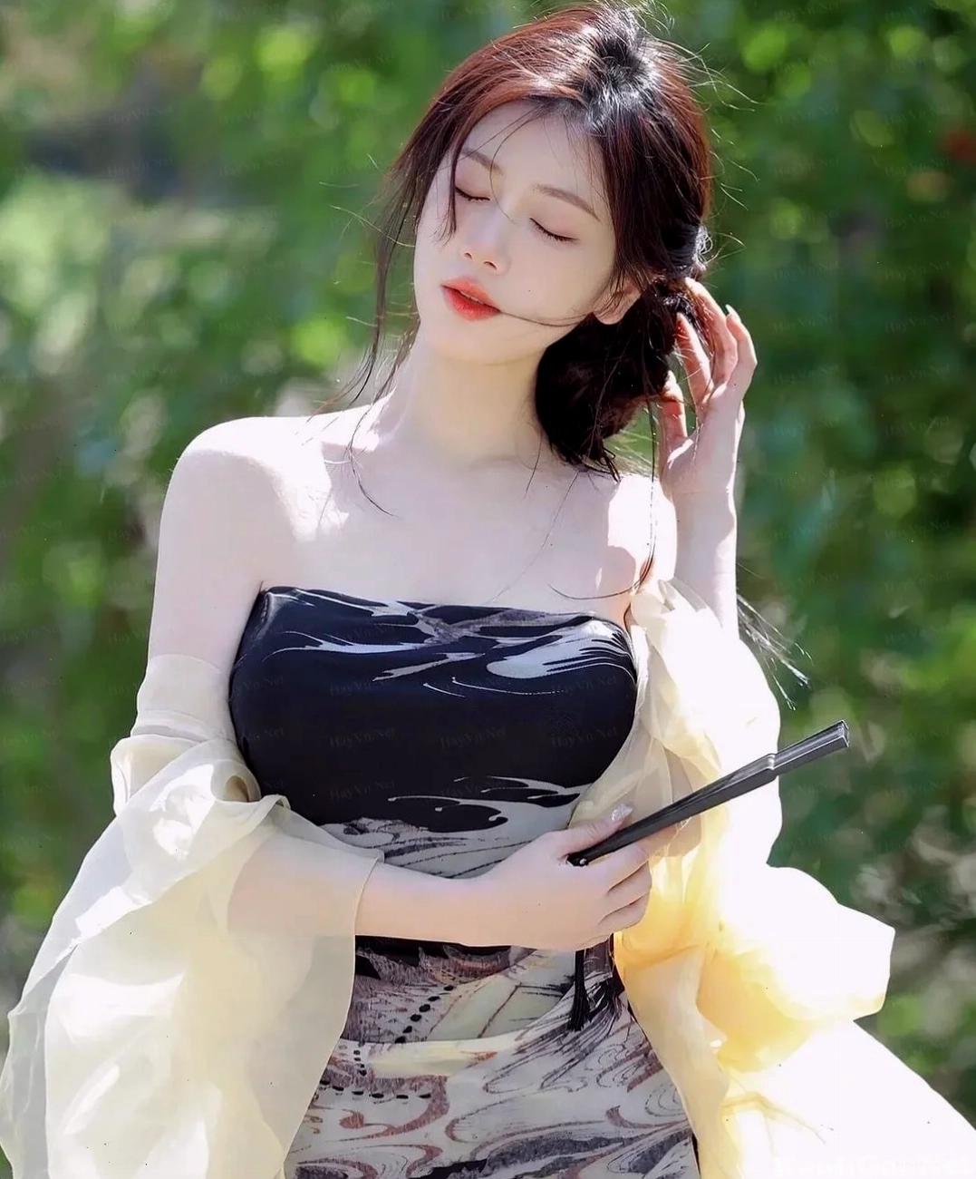 Cô gái với vóc dáng cân đối và khỏe khoắn
