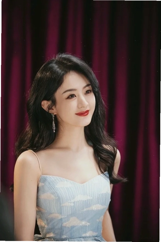 Hồ Hiểu Tiểu Tiểu - Hot girl Tik Tok với nhan sắc ngọt ngào