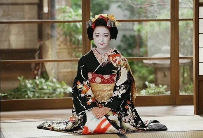 Nozomi Sasaki xinh đẹp với gương mặt không góc chết