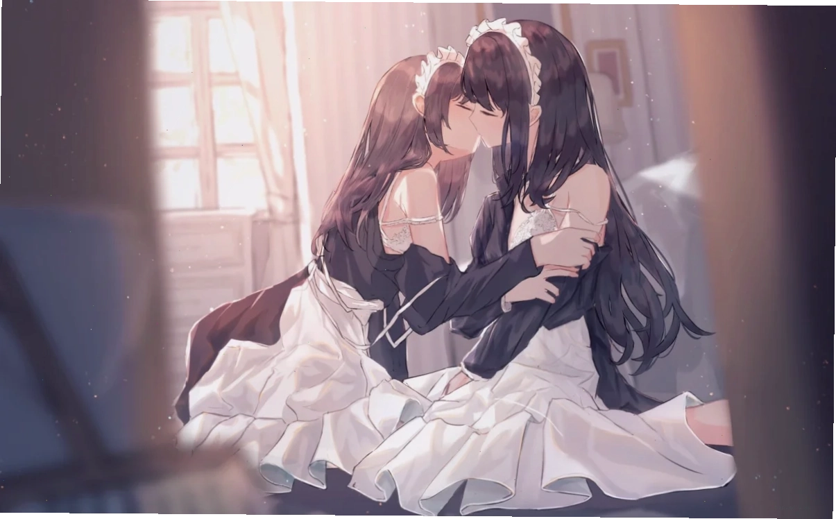 Nụ hôn nồng cháy giữa hai cô gái trong anime