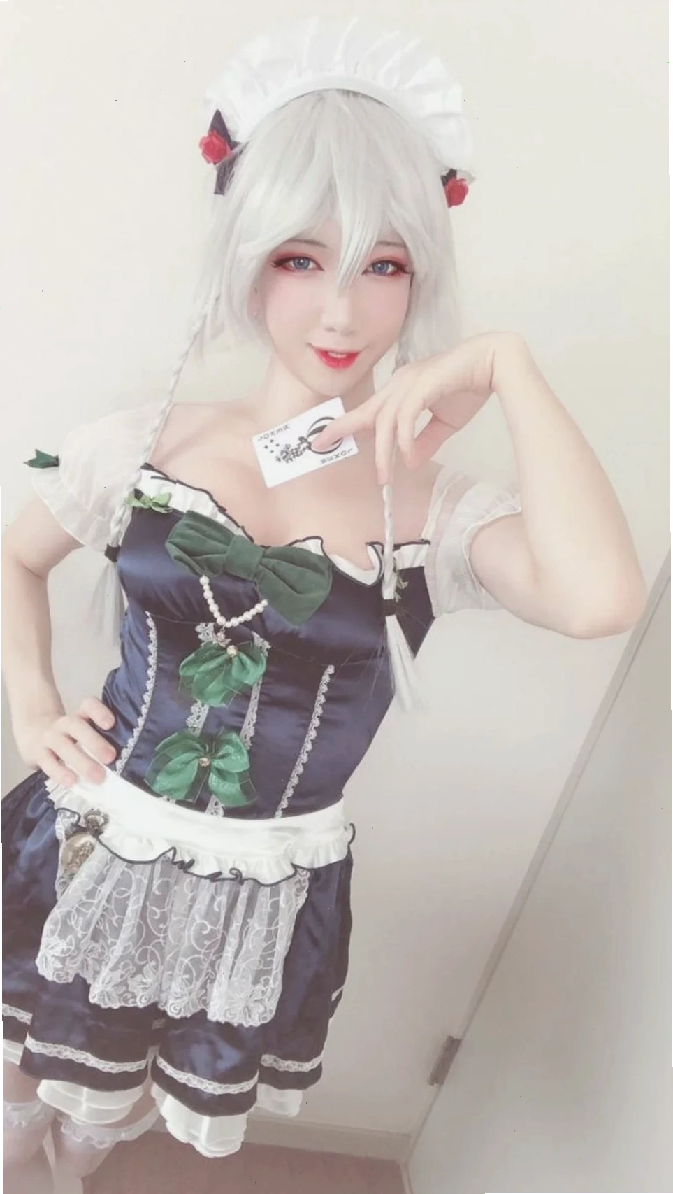 So sánh sự hóa trang của nam và nữ cosplayer