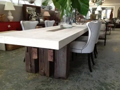 Ảnh mẫu bàn ăn mặt đá được ưa chuộng trong nội thất cao cấp
